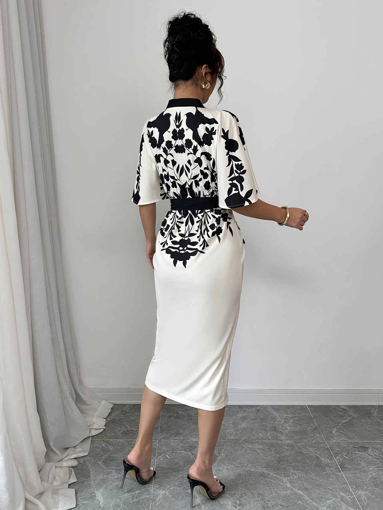 Women's Front Tie Short Sleeve Opulent Fade Cocktail Dress