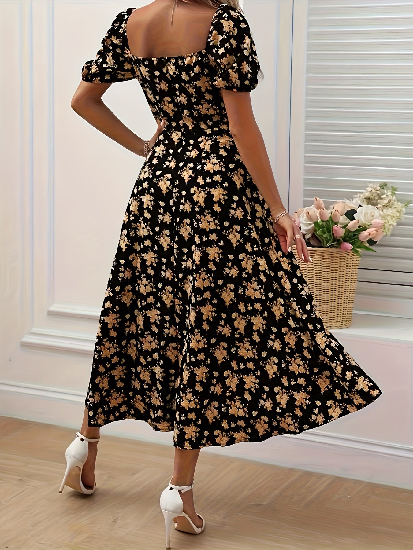 Chic High-Slit Maxi Dress – Floral Elegance
