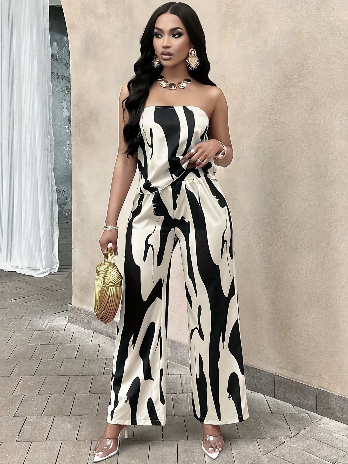 Elegant Bloom Co-Ord – Lace Strapless Top & Flowing Trousers