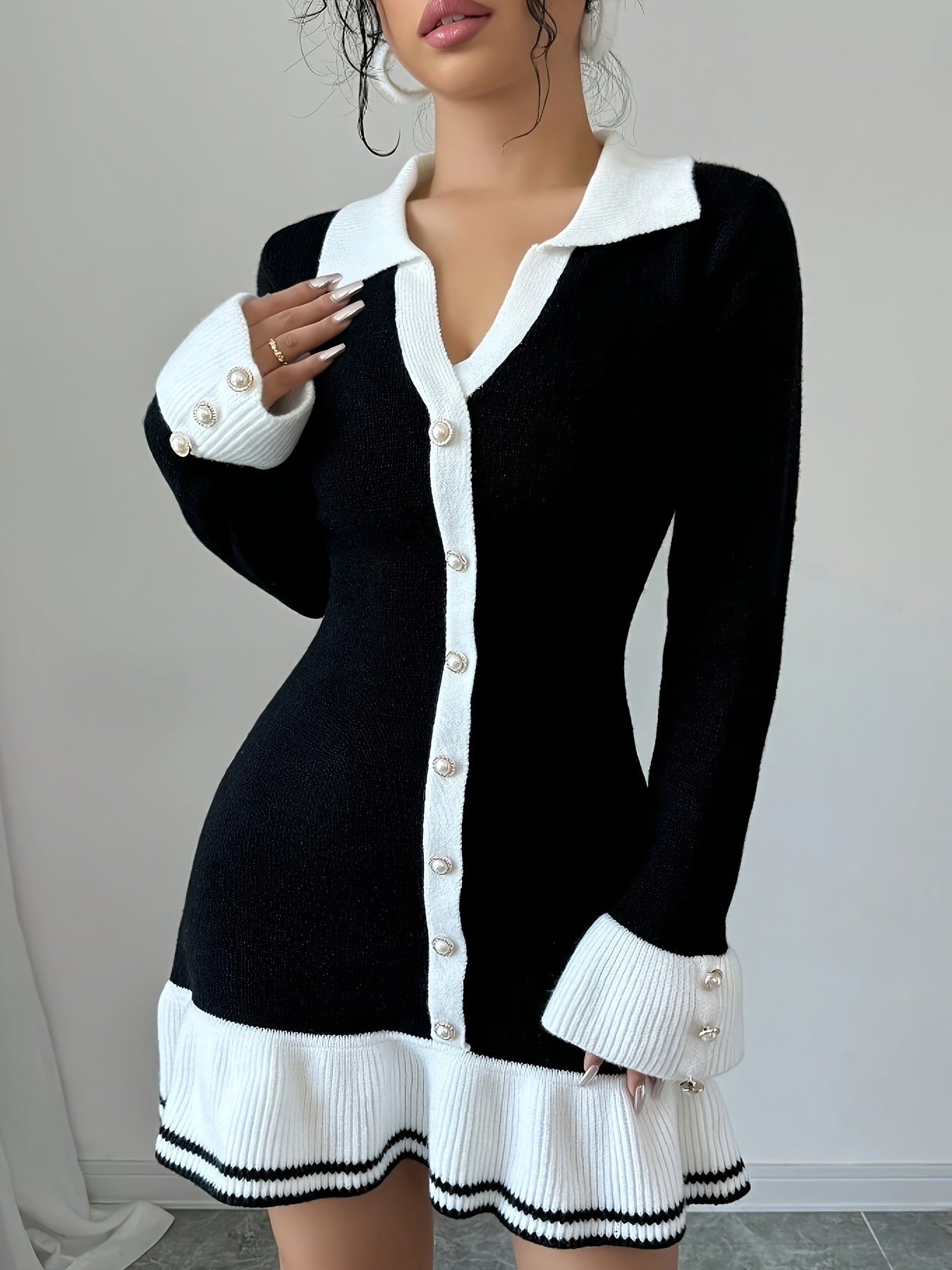 Women's Elegant V-Neck Sleeve Cozy Class Icon Dress