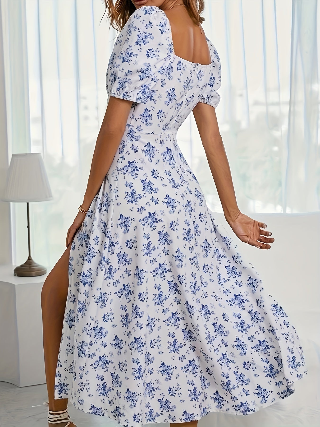 Chic High-Slit Maxi Dress – Floral Elegance