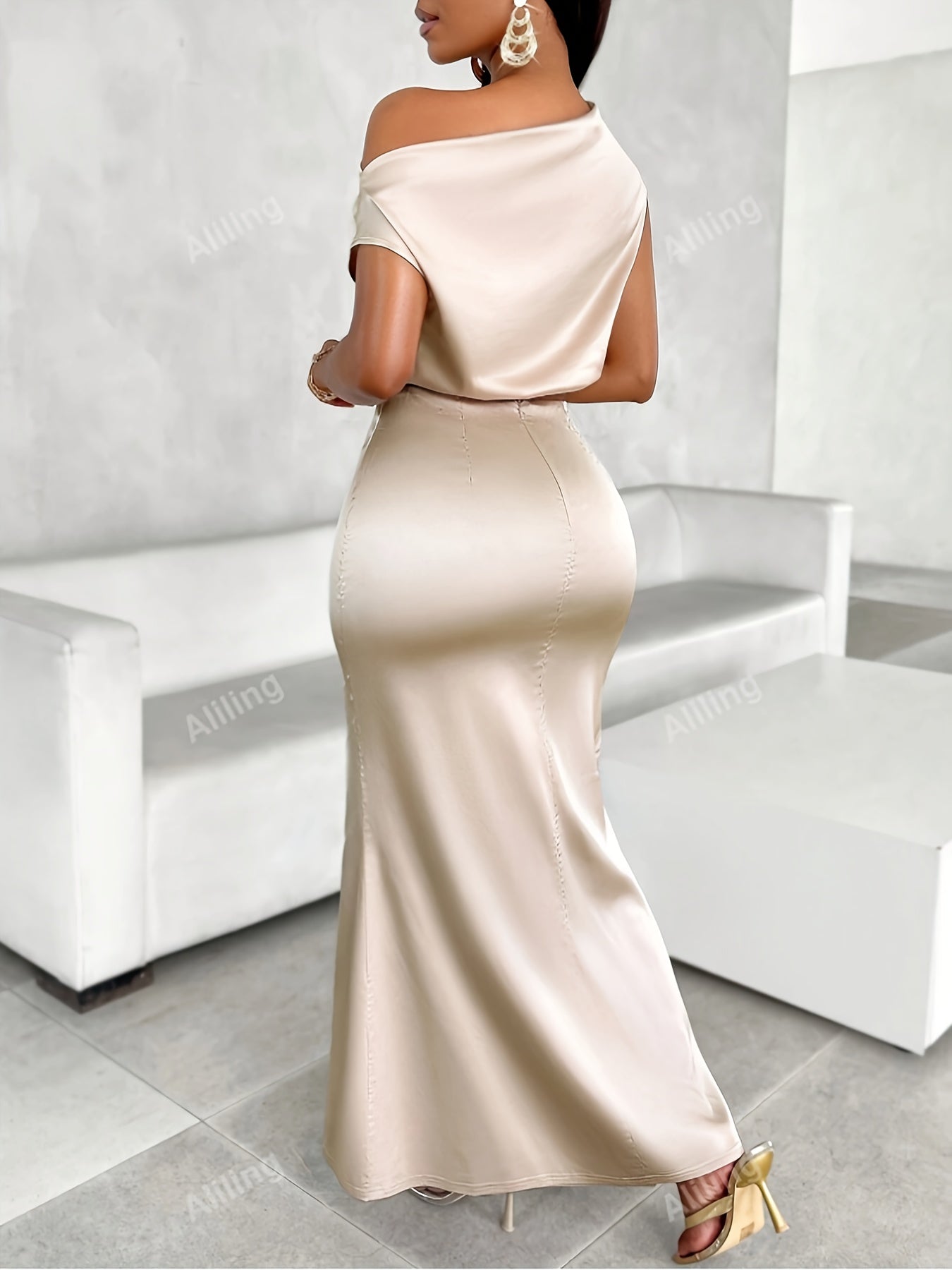 Women's Evening Satin Glow Two-Piece Set