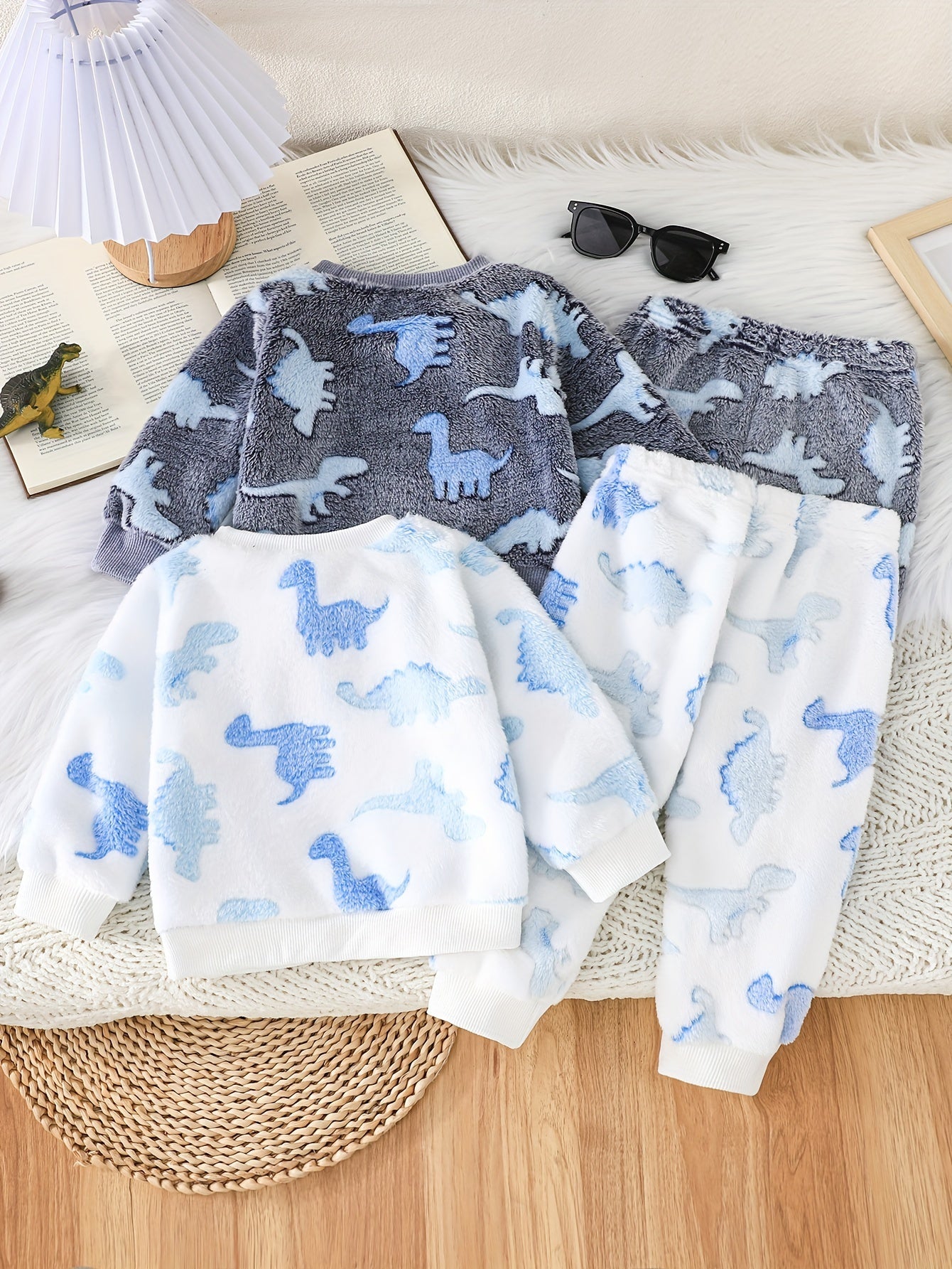 Four-Piece Baby Boys Dinosaur Pattern Sweater Trousers Combination Set