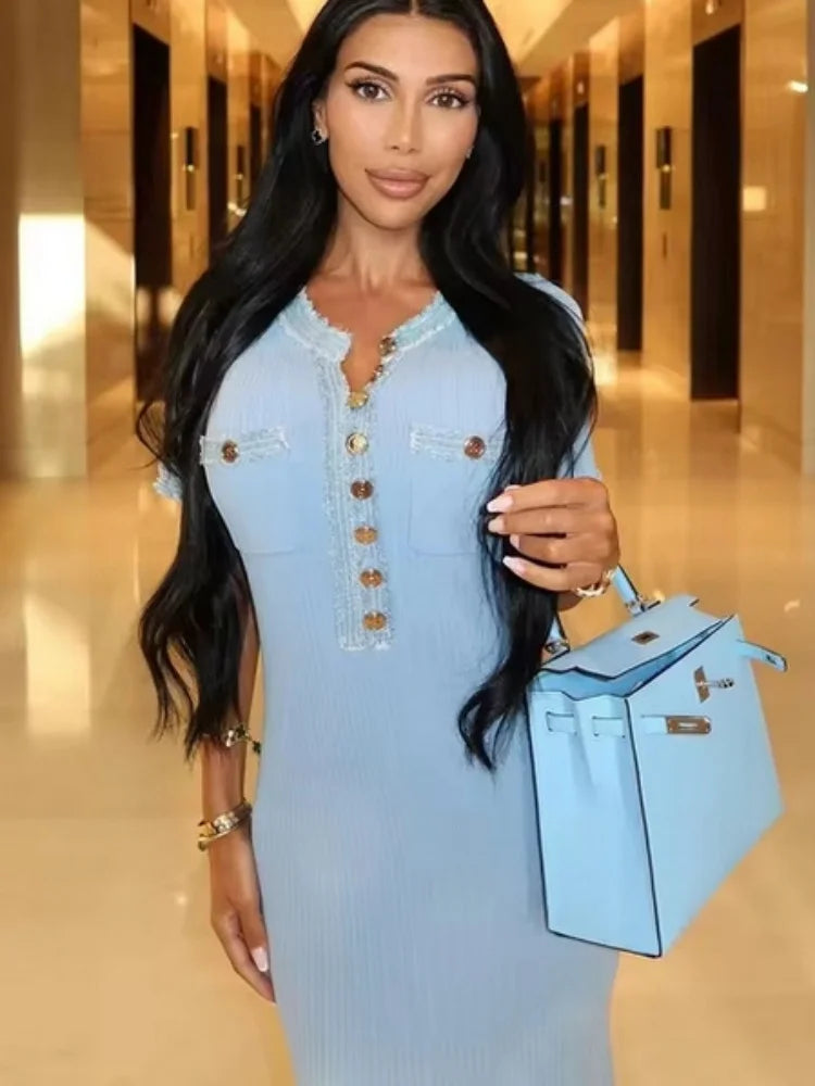 Chic Knit Buttoned Elegance Maxi Dress