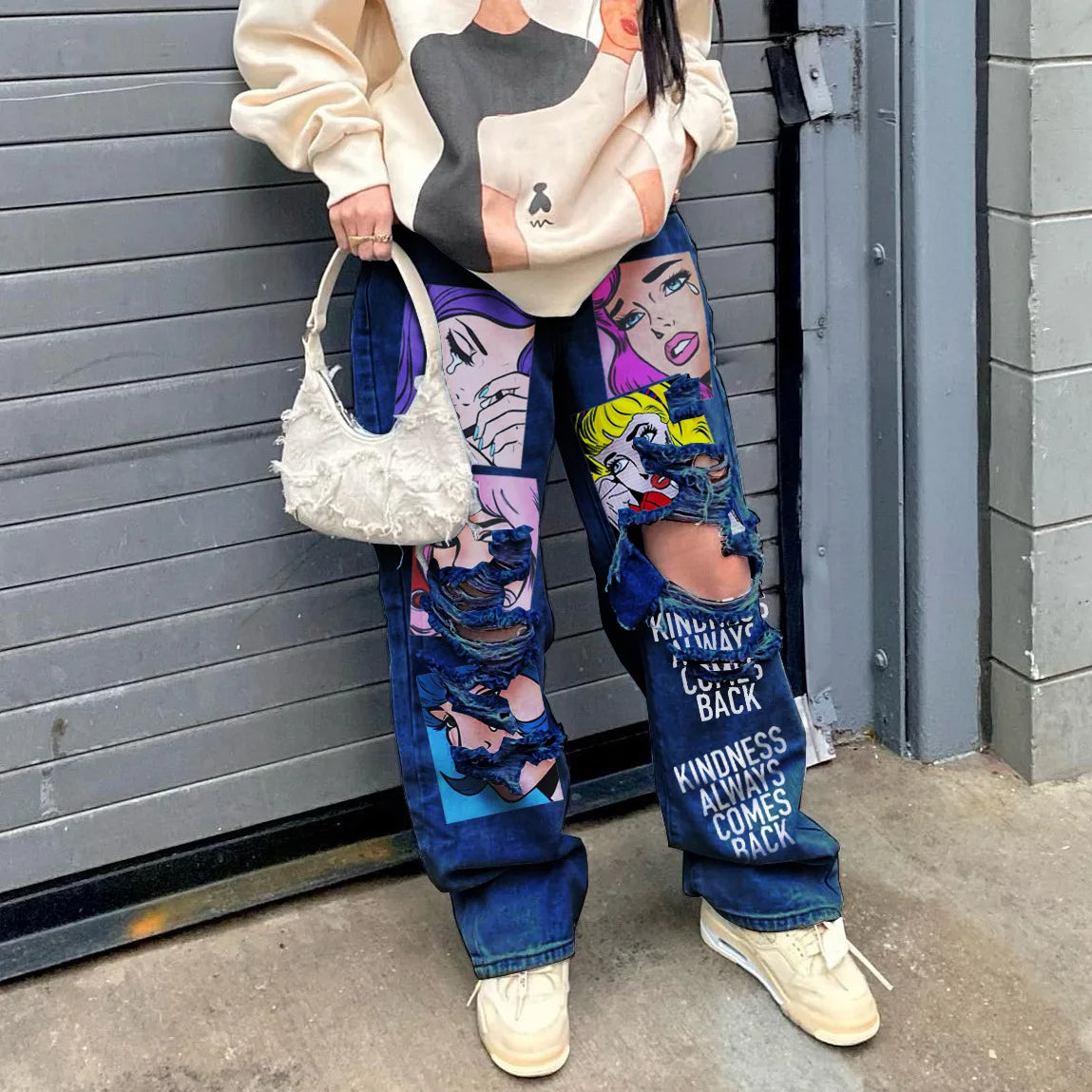 Women's 2023 New Street Fashion INS Network Red American Individualized Girls' Graphic Print Perforated Beggar Denim Pants