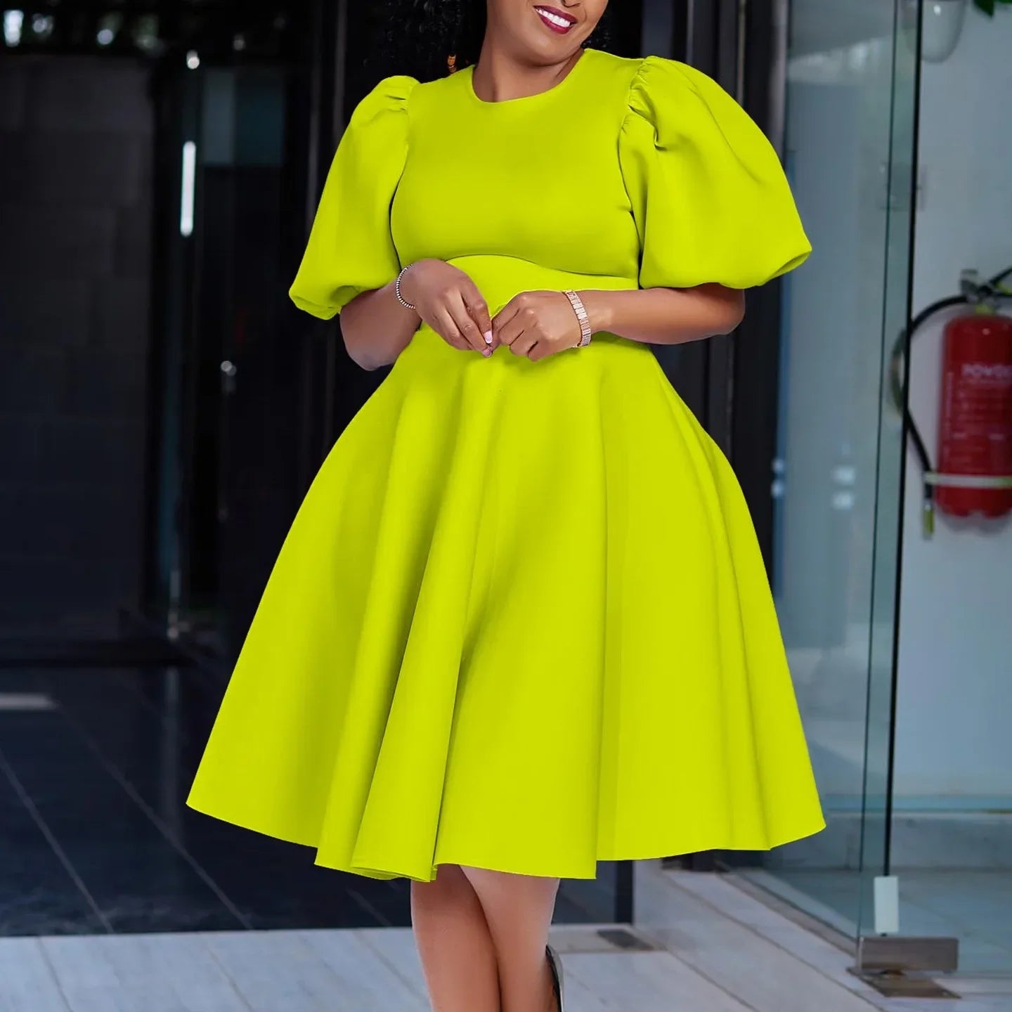 Elegant O Neck Short Sleeve High Waisted Pleated Mid Calf Luxury Dress