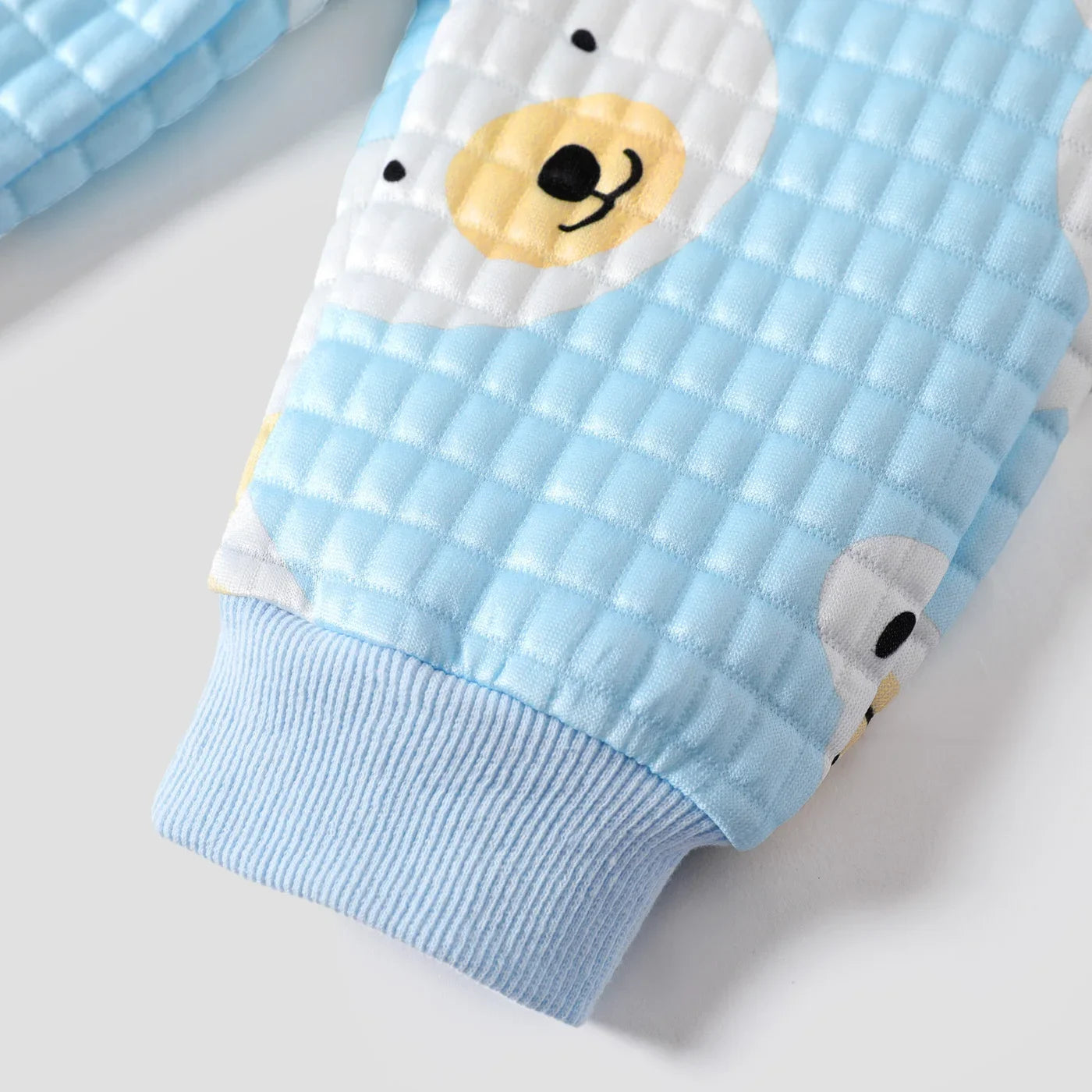 Baby Boy Childlike Bear Pattern Set Soft and Comfortable Perfect for Outings and Daily Wear Basic Style