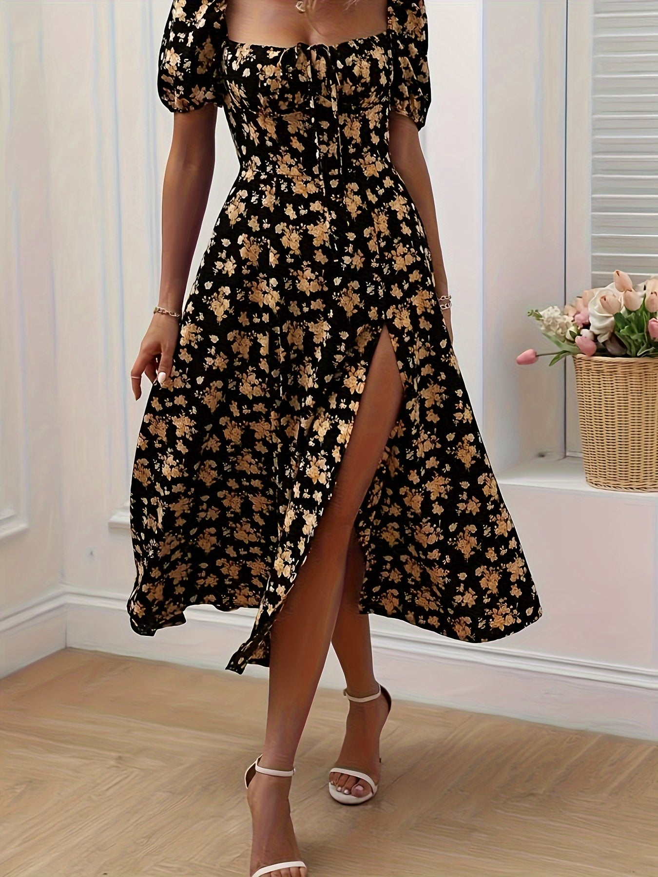 Chic High-Slit Maxi Dress – Floral Elegance