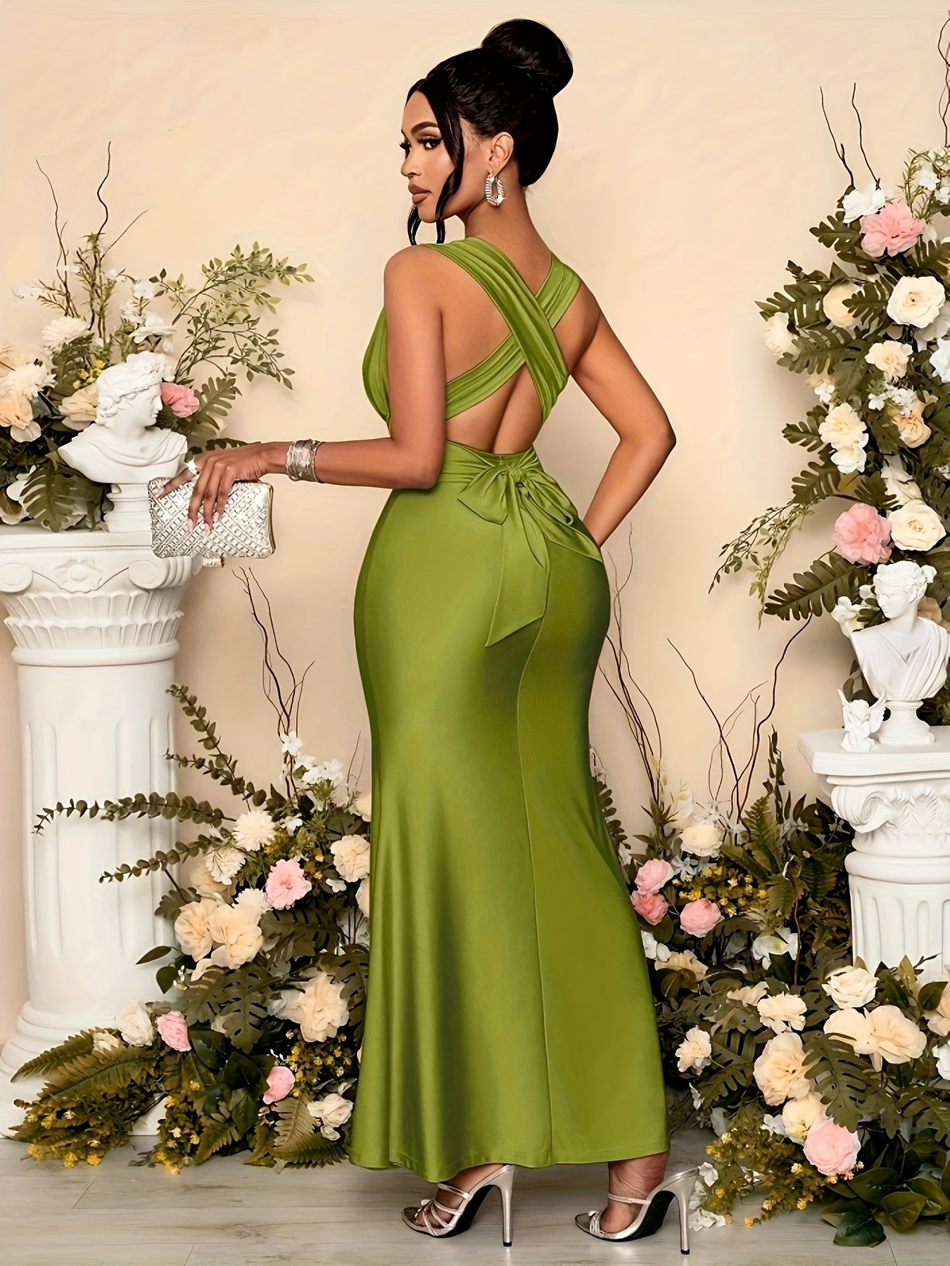 Elegant V-Neck Sleeveless Classy Dress