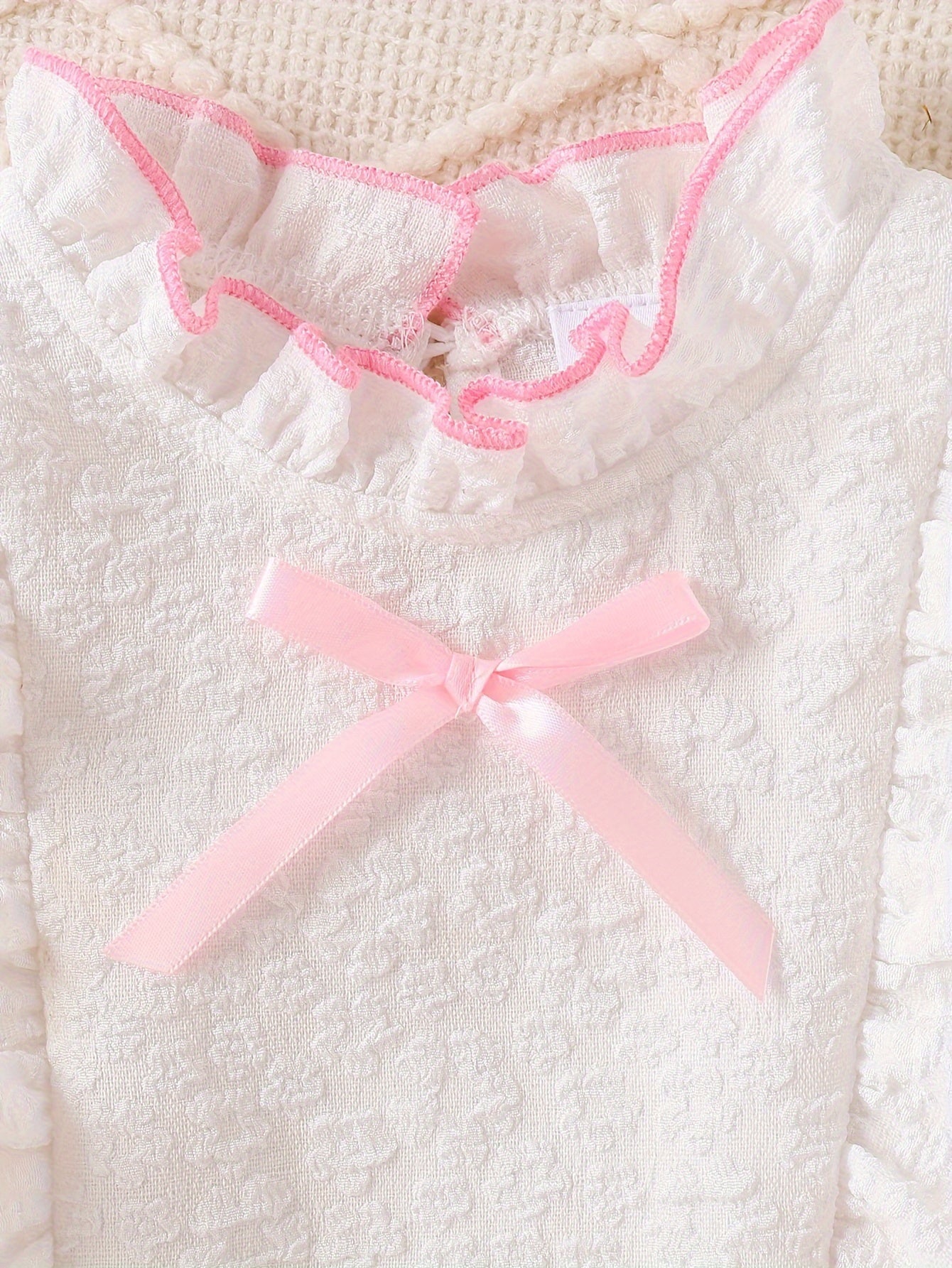 Adorable Girls' 3pcs Outfit Set: Ruffle-Trim Top, Plaid Skirt & Belt