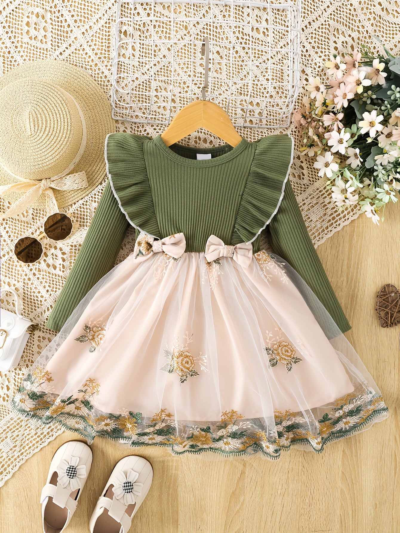 Girls' Ruffle Long Sleeve Bow Stitching Flower Mesh Tutu Dress