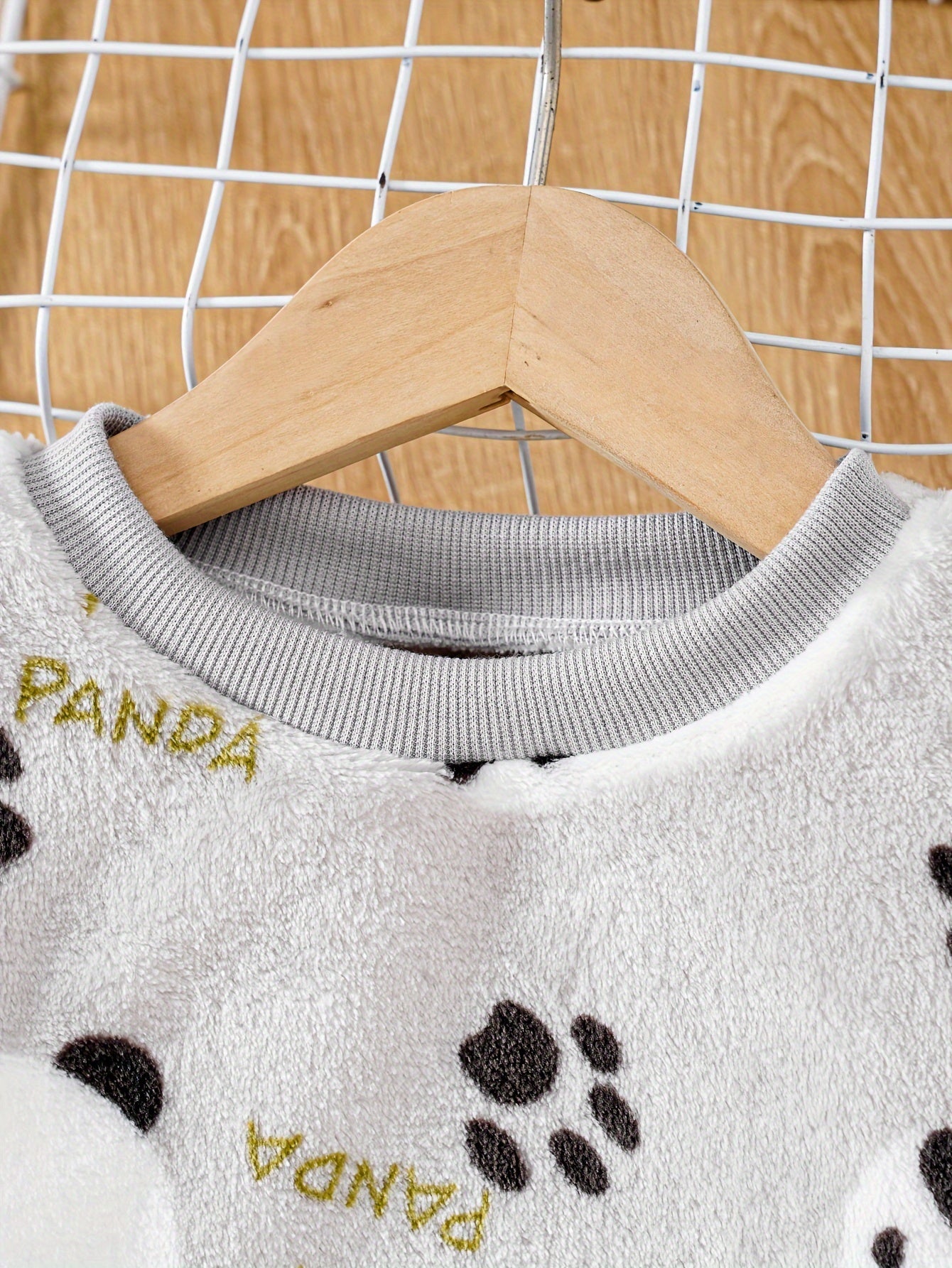 Panda Print Fleece Sweatshirt and Pants Set