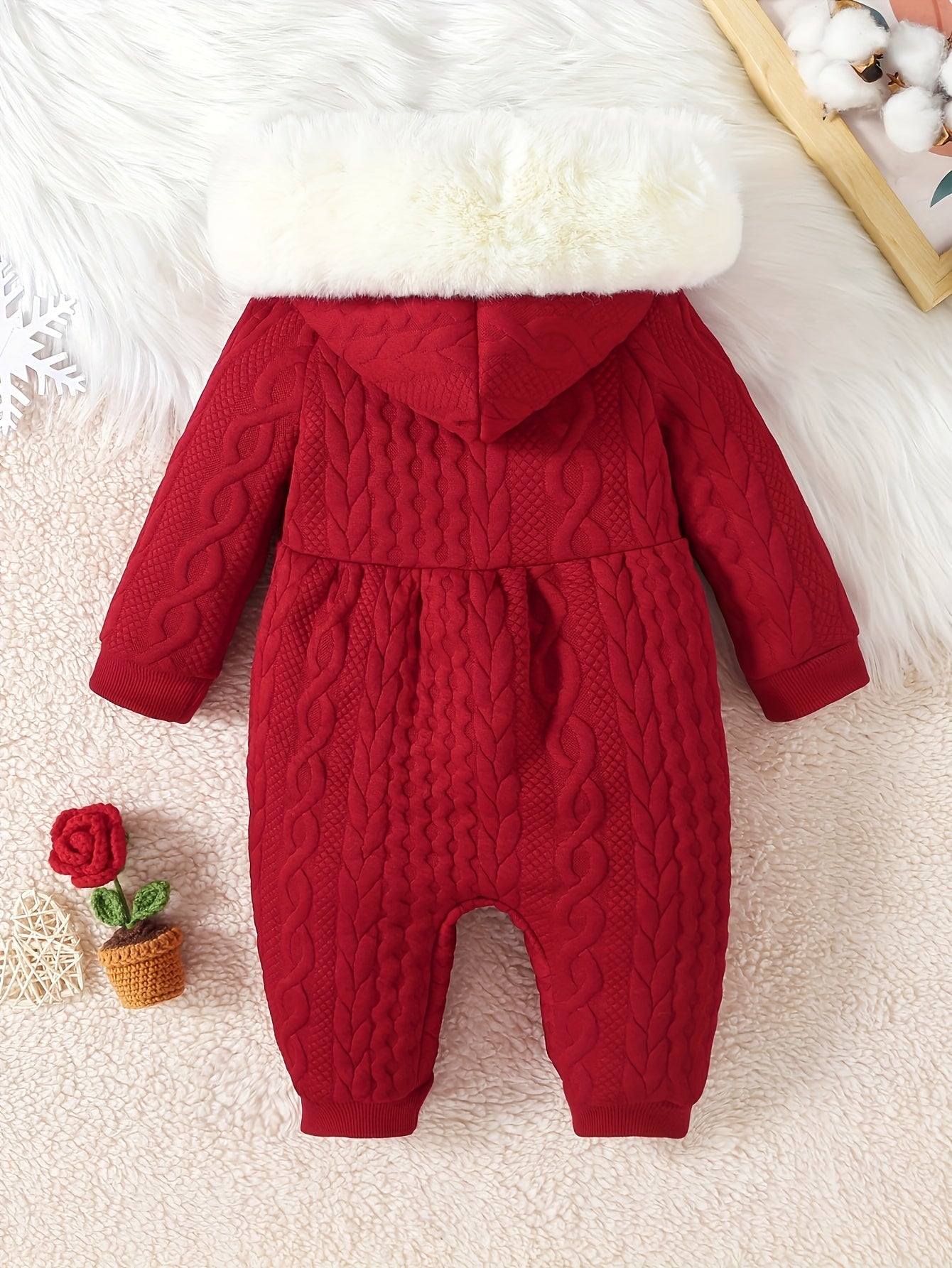 Baby's Adorable Bow Decor Jacquard Casual Fuzzy Hooded Long Sleeve Romper