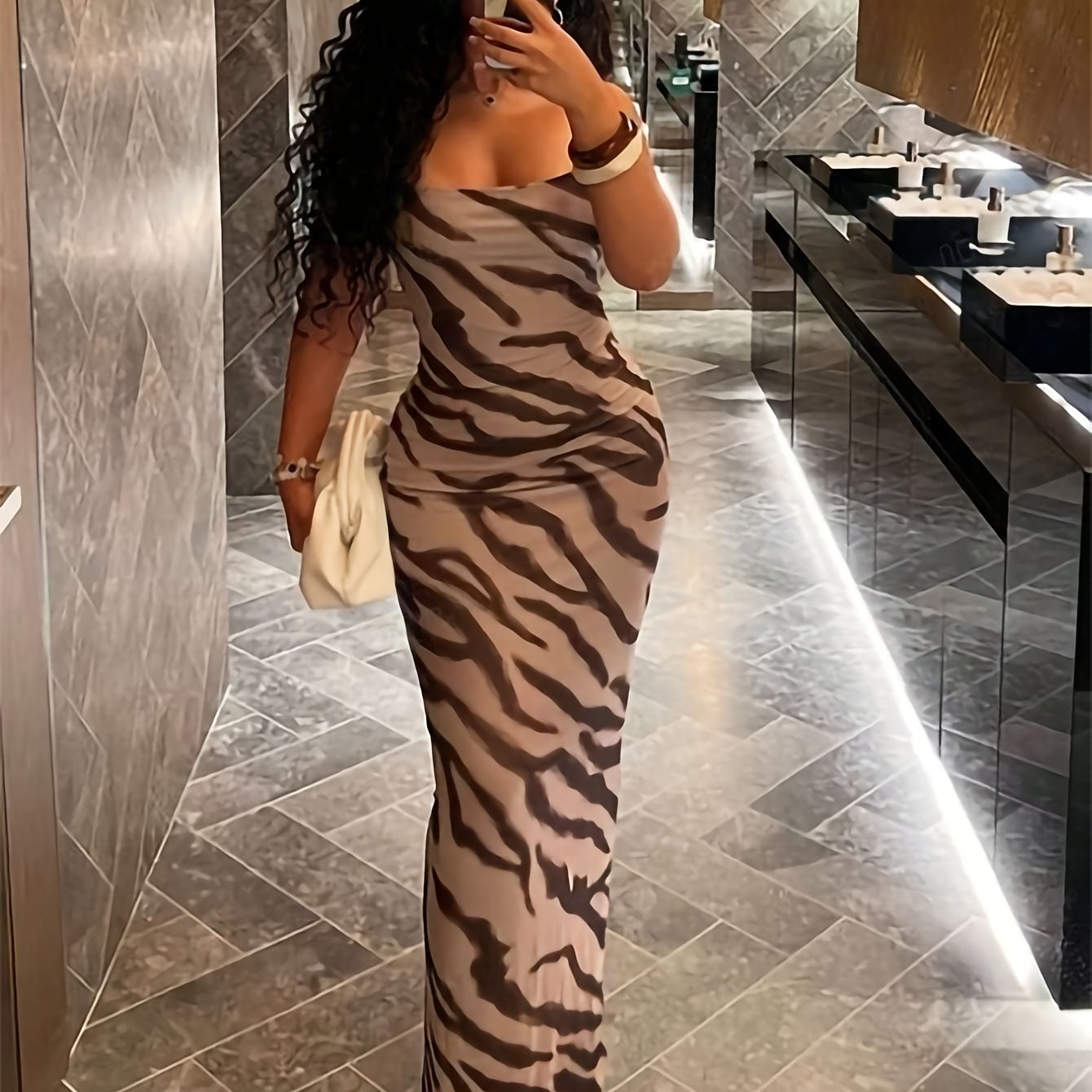 Women's Sleeveless Leopard Untamed Beauty Dress