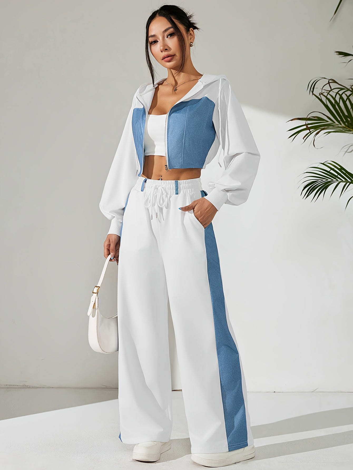 Chic Contrast Zip-Up Suit