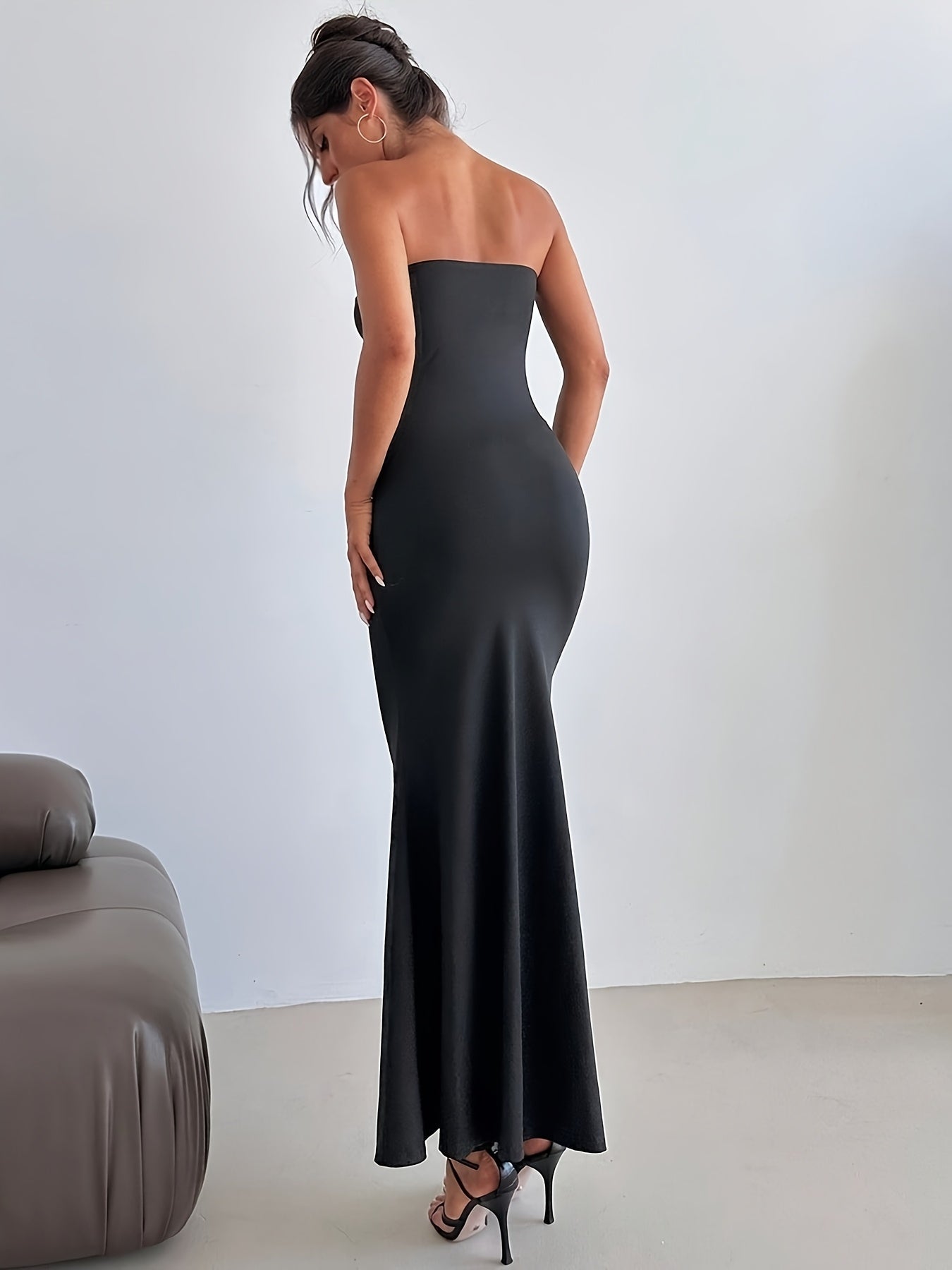 Elegant Women's Twilight Seduction Dress