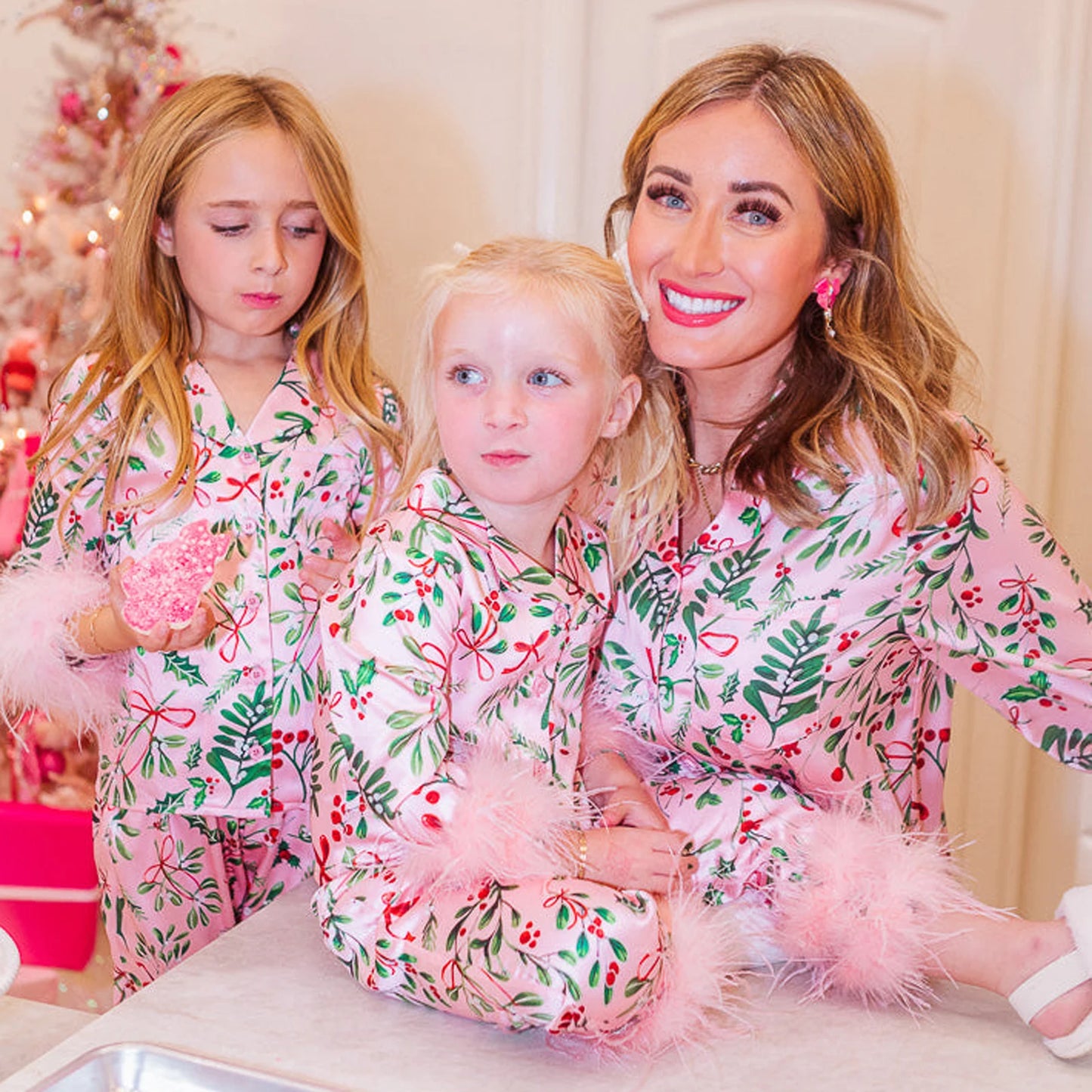 Feather Trim Long Sleeve Button Down Matching Xmas Sleepwear for Mother Daughter