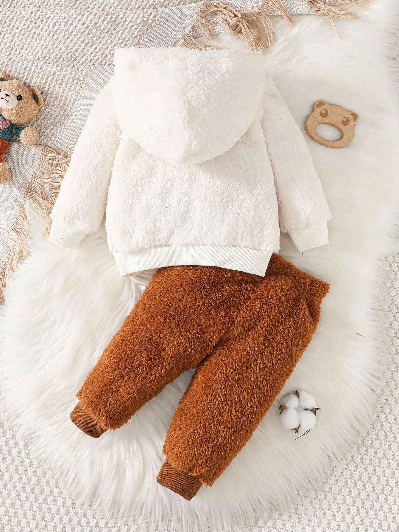 Baby Girl Cute Little Bear Fur Thick Design Suitable For Travel 2-Piece Set