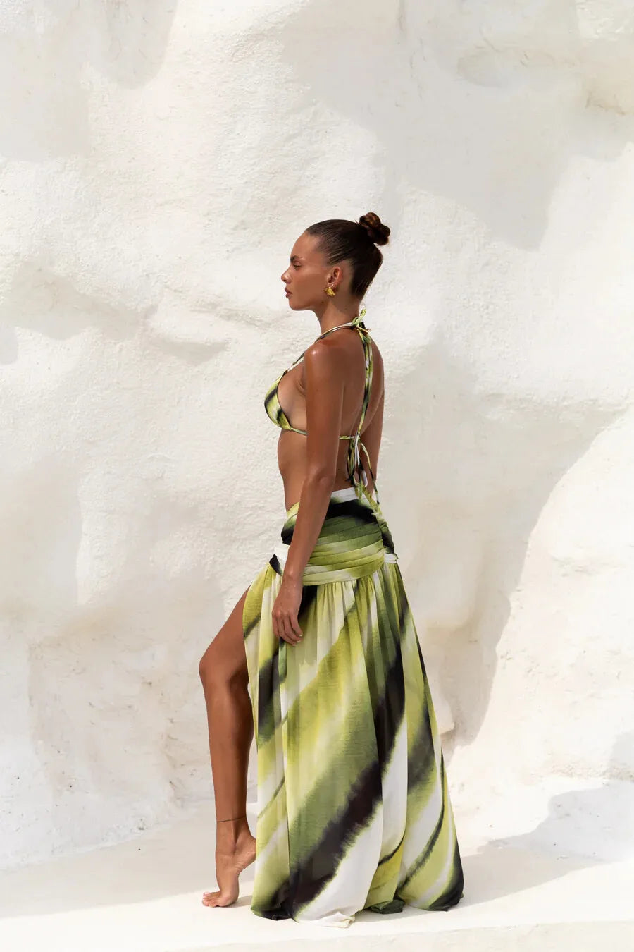 Heatwave Ready 3-in-1 Bikini & Cover-Up Set for Goddess-Level Beach Days