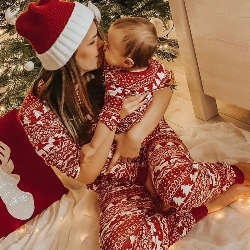 Mommy and Me Clothes 2024 New Christmas Pajamas Set for Family Soft Cute Sleepwear