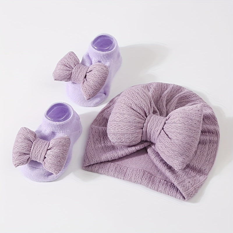 Two Piece  Newborn Knit Fleece Bow Hat & Sock Set